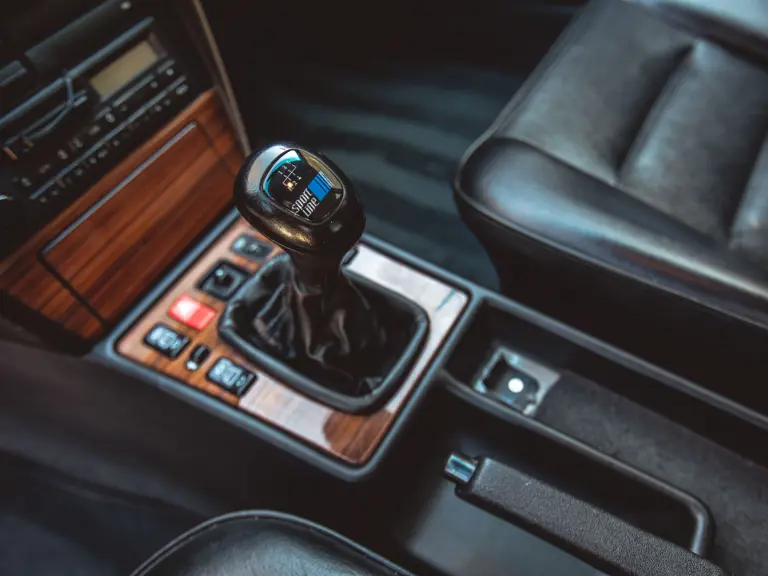 1993 Mercedes Benz 190 E Sportline | Photo: Teddy Pieper | @vconceptsllc