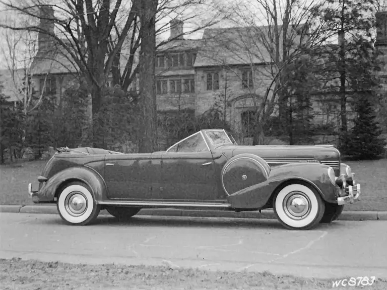 Chrysler factory photo of the Parade Phaeton shortly after production.