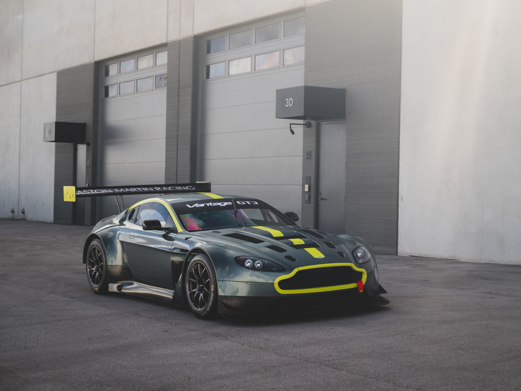 2016 Aston Martin V12 Vantage...