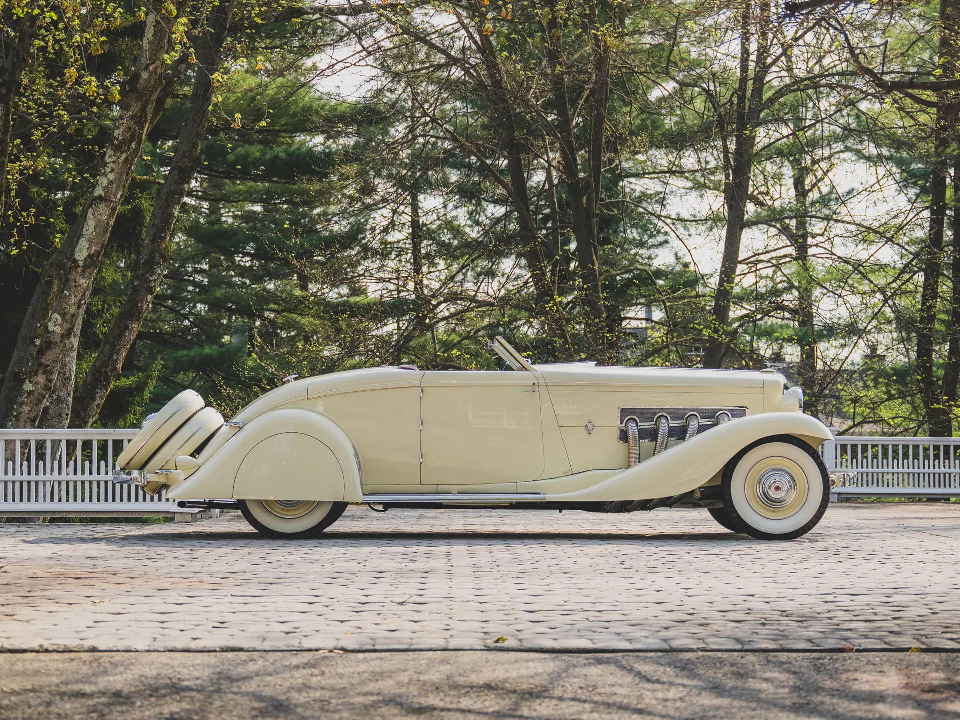 1935 Duesenberg Model JN Convertible Coupe by Rollston and Bohman & Schwartz - imagen 4