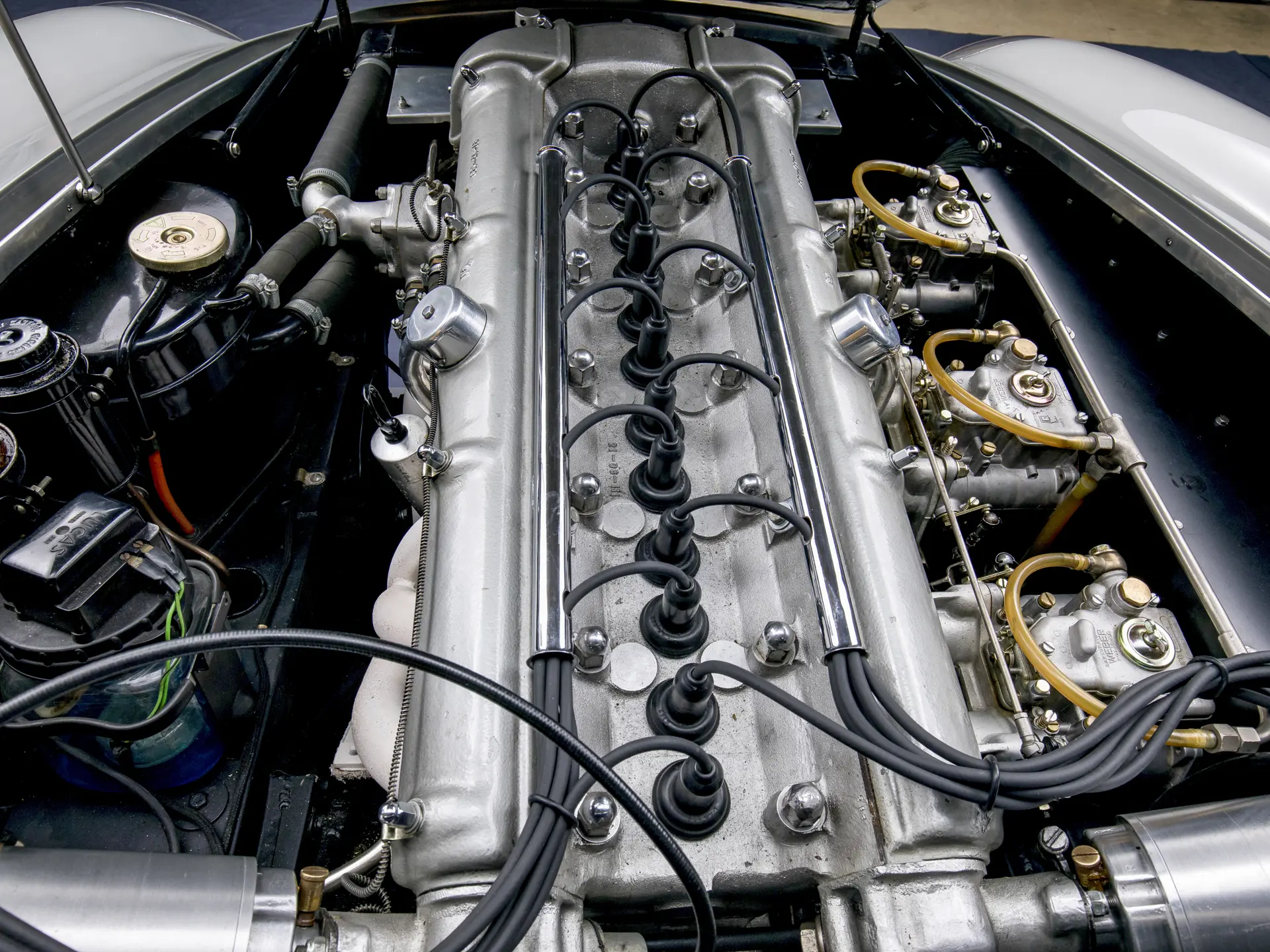 1962 Aston Martin DB4 GT Zagato - imagen 2