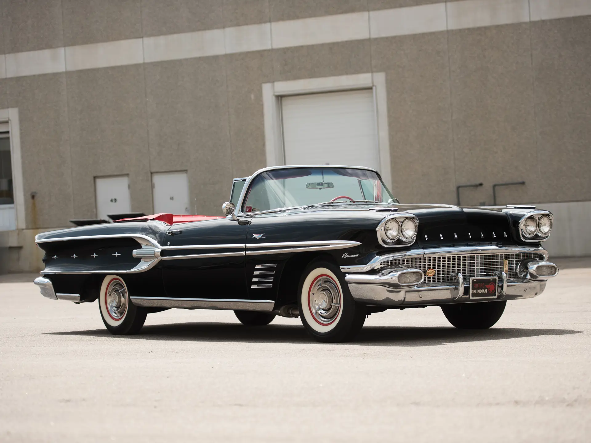 1958 Pontiac Parisienne Convertible | Hershey 2015 | RM