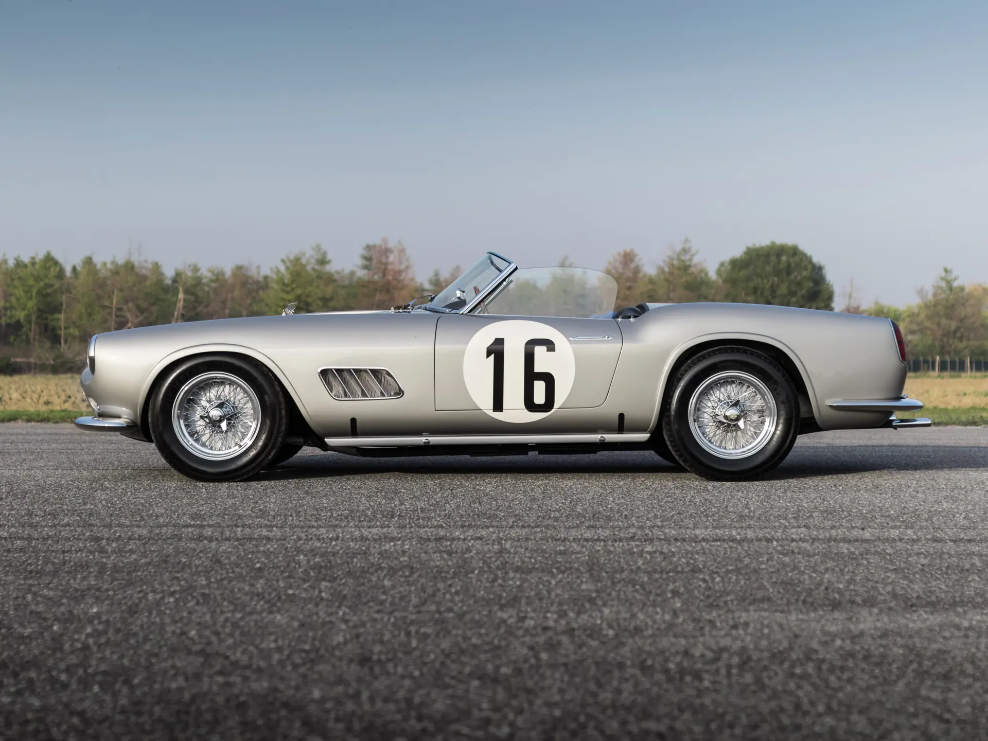 1959 Ferrari 250 GT LWB California Spider Competizione by Scaglietti - imagen 2