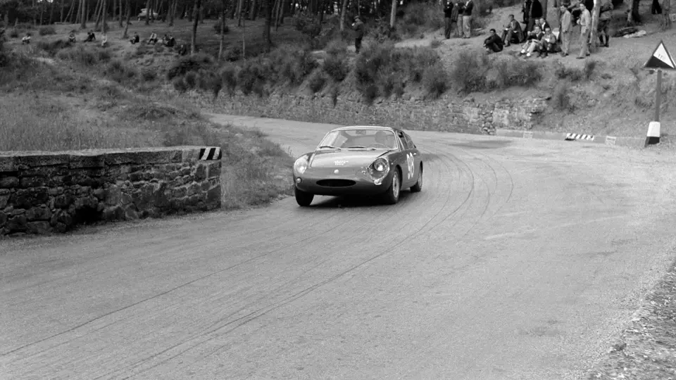 In his first race with his new Abarth-Simca 1300 GT Coupe, Renato Arfe finishes 6th in class at the 1963 Consuma Hill Climb.