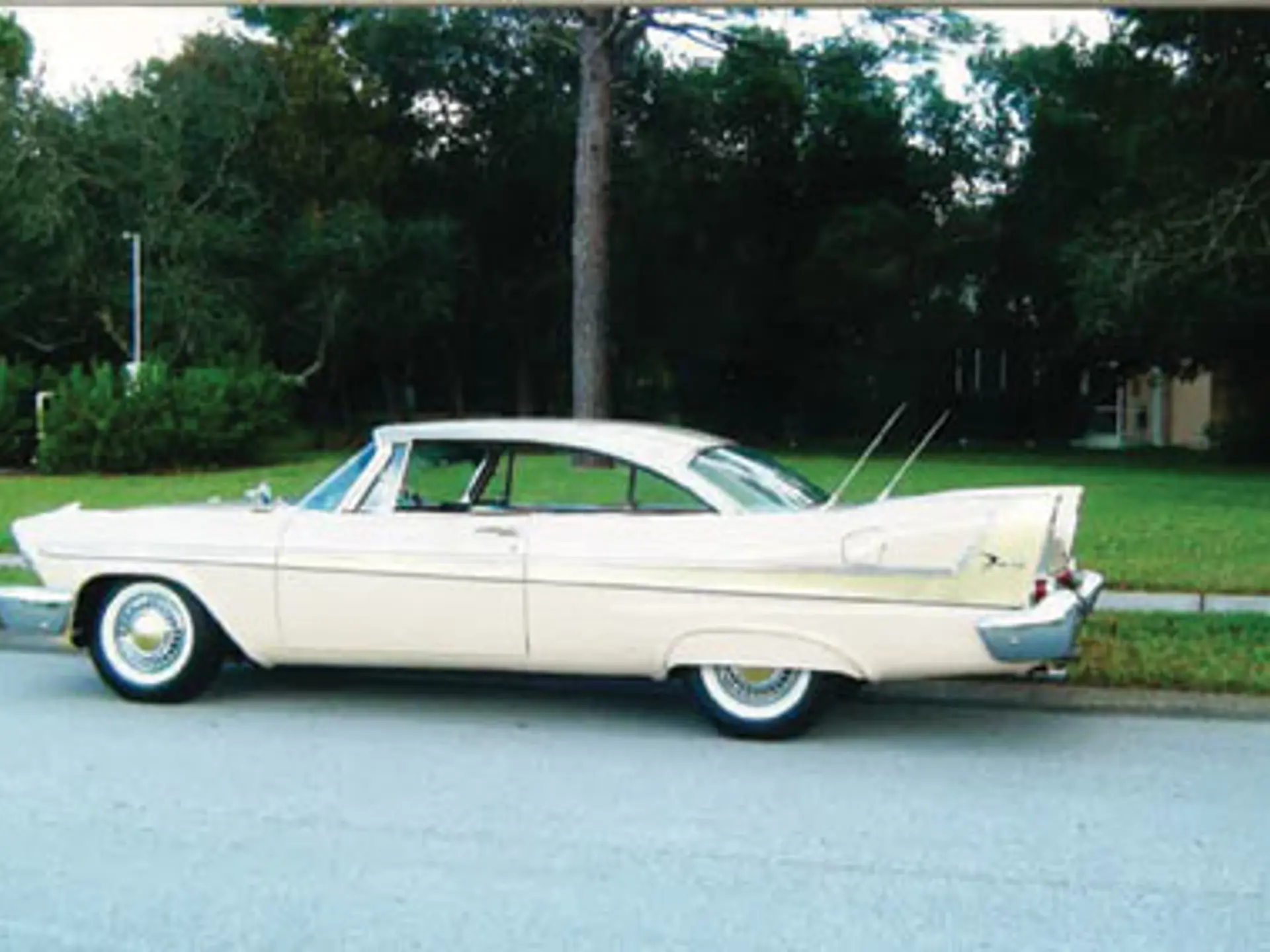 1958 PLYMOUTH FURY ゴールド マックツールコラボ 1958 PLYMOUTH FURY ゴールド マックツールコラボ 1958 PLYMOUTH