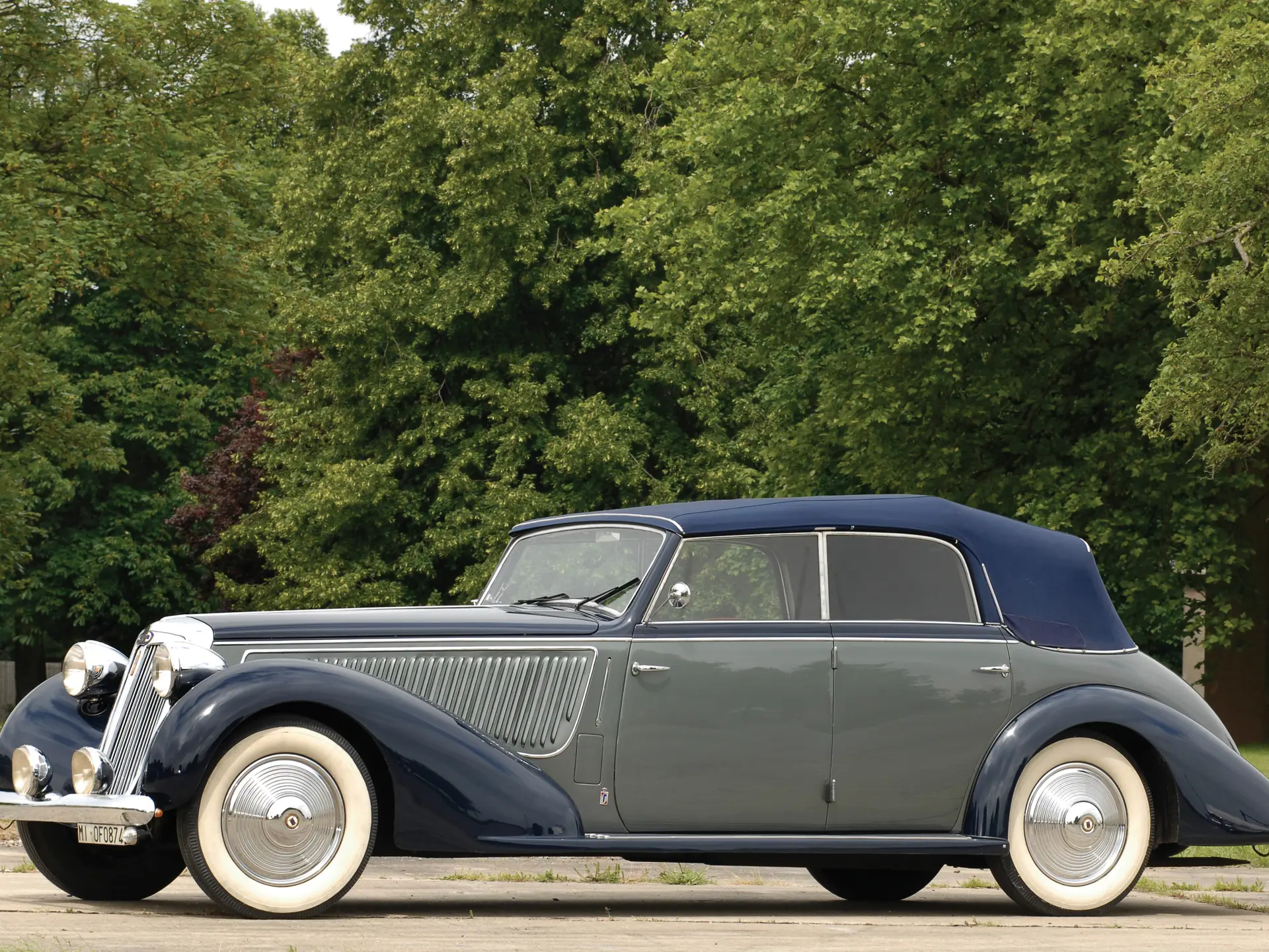 ミニカー LANCIA ASTURA SERIE PININFARINA 1939 1939 Lancia Astura Series IV Bocca Cabriolet |