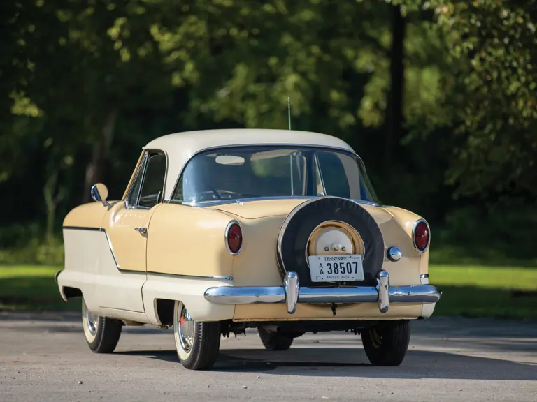 1959 Nash Metropolitan Coupe HF19_r0140 sold by Mark Grimsley. Photo by Dan Henry / www.DanHenryPhotography.com