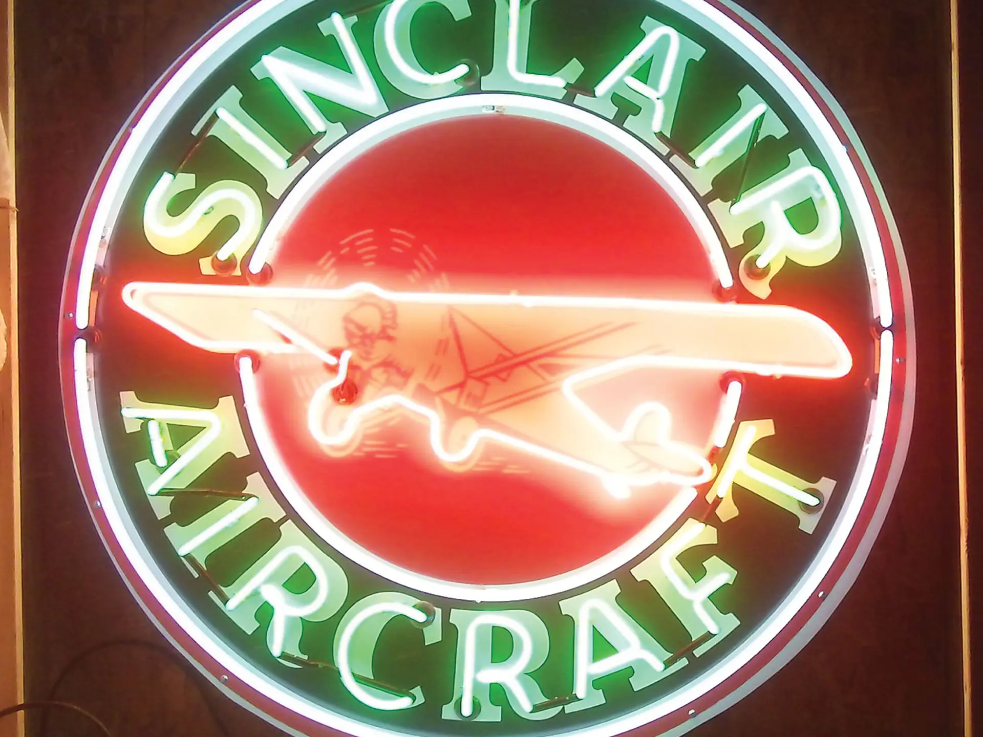 48 Inch Sinclair Aircraft Neon | Auburn Spring 2013 | RM Sotheby's