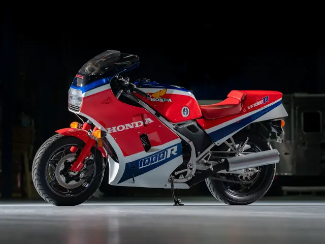 ホンダ VF1000R ホンダ VF1000R - WindSocks（ウィンドソックス）