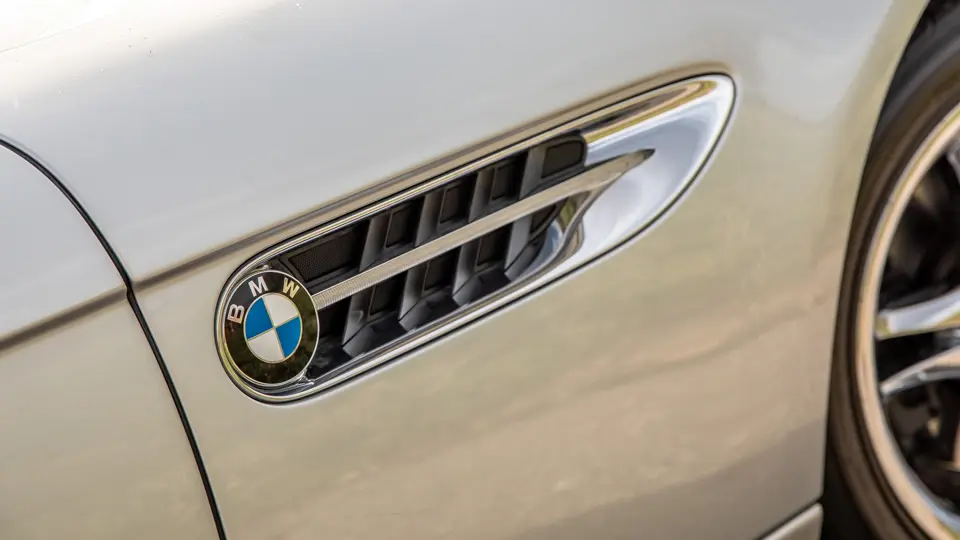 BMW Z8 | Photo: Teddy Pieper - @vconceptsllc