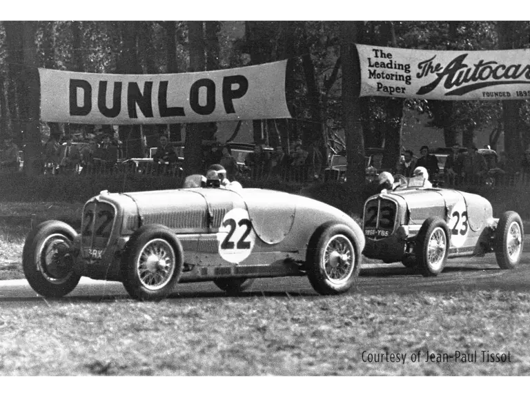 Chassis no. 46810 at the Donington Grand Prix in October of 1936, where it finished 8th.