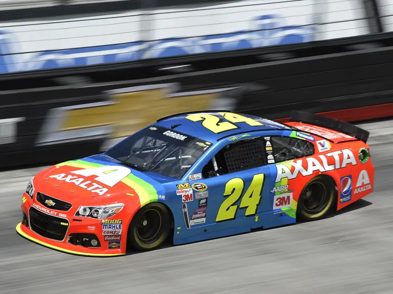 Jeff Gordon, #24, 2014 Chevrolet SS, NASCAR Sprint Cup Series, Irwin Tools Night Race, Bristol Motor Speedway, August 22, 2015.