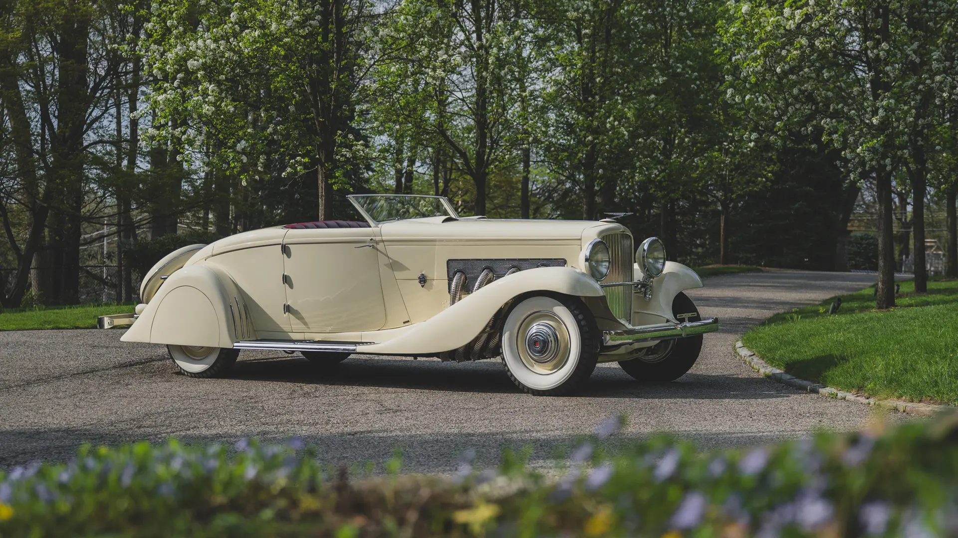 https://cdn.rmsothebys.com/e/5/9/5/6/8/e595687856d714cfb7fd2717a2603d48596efbff.webp