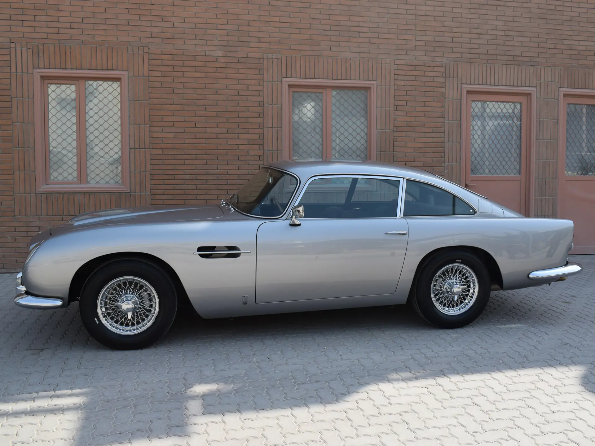 DB51849L