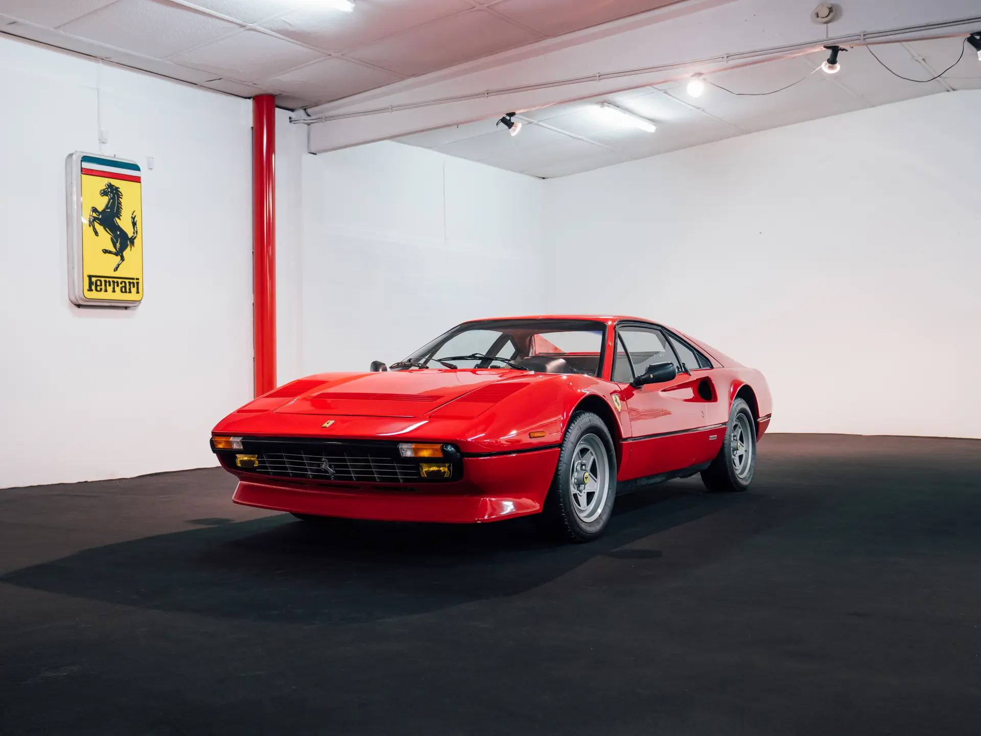 1984 Ferrari 308 GTB Quattrovalvole — market value and price history