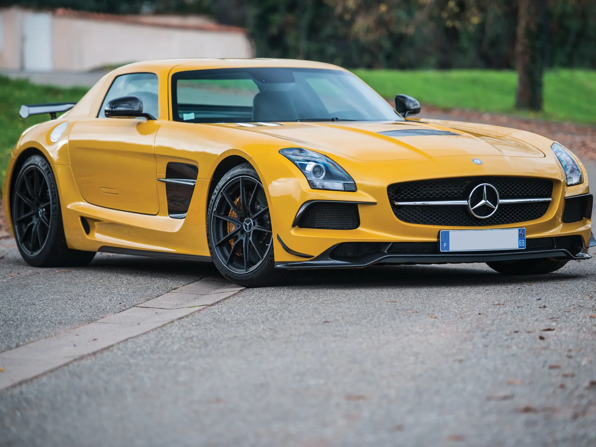 Mercedes-Benz SLS AMG イミテートレーシング 2013 MercedesBenz SLS AMG GT3 45th Anniversary Pricing
