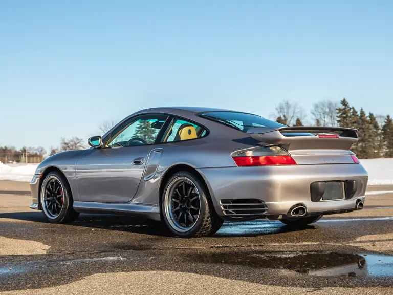 2002 Porsche 911 Turbo Coupe | Photo: Teddy Pieper @vconceptsllc