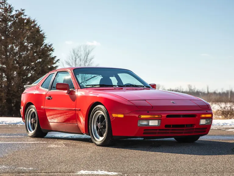 1986 Porsche 944 Turbo | Photo: Teddy Pieper @vconceptsllc