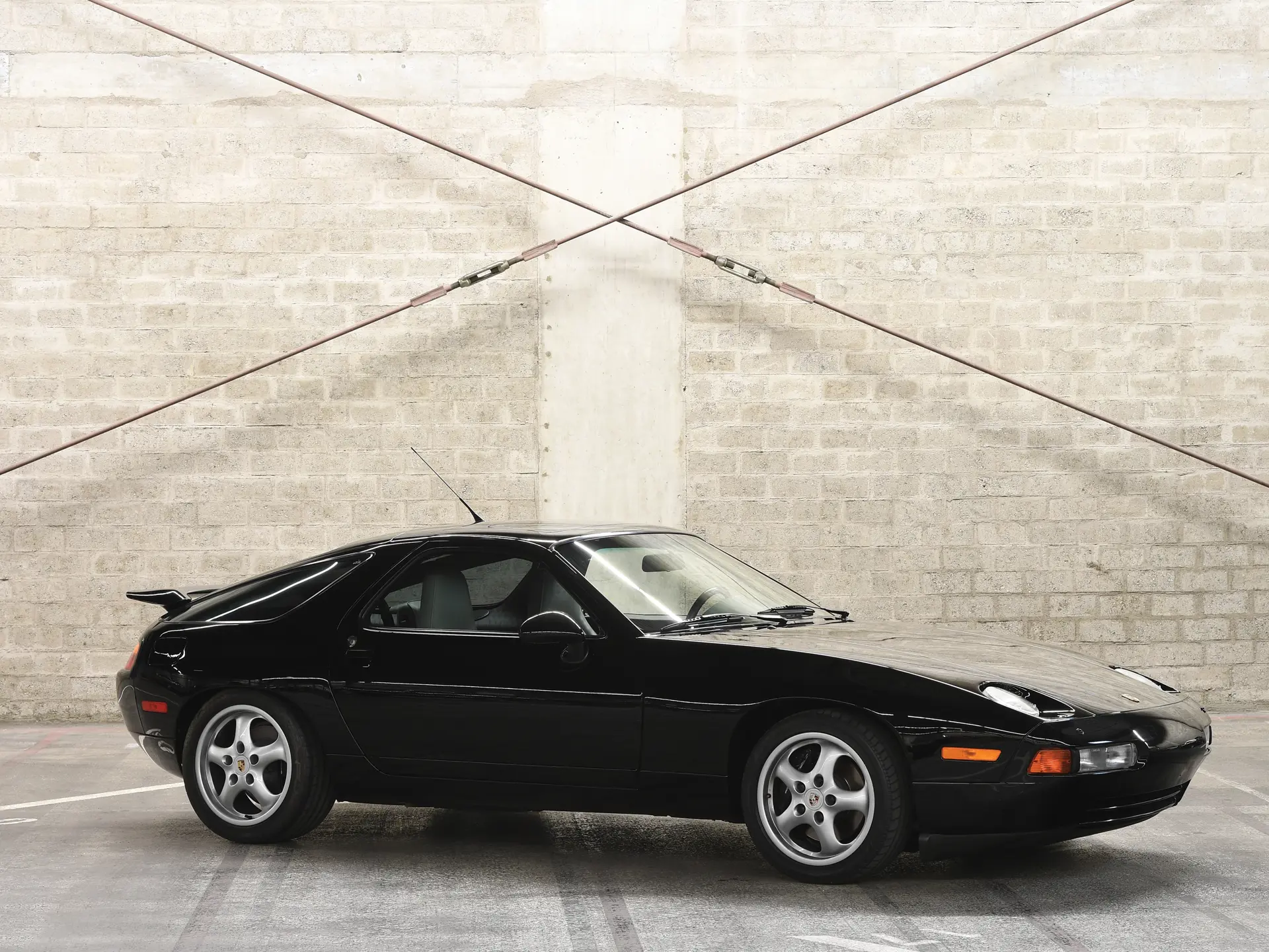 1995 Porsche 928 GTS