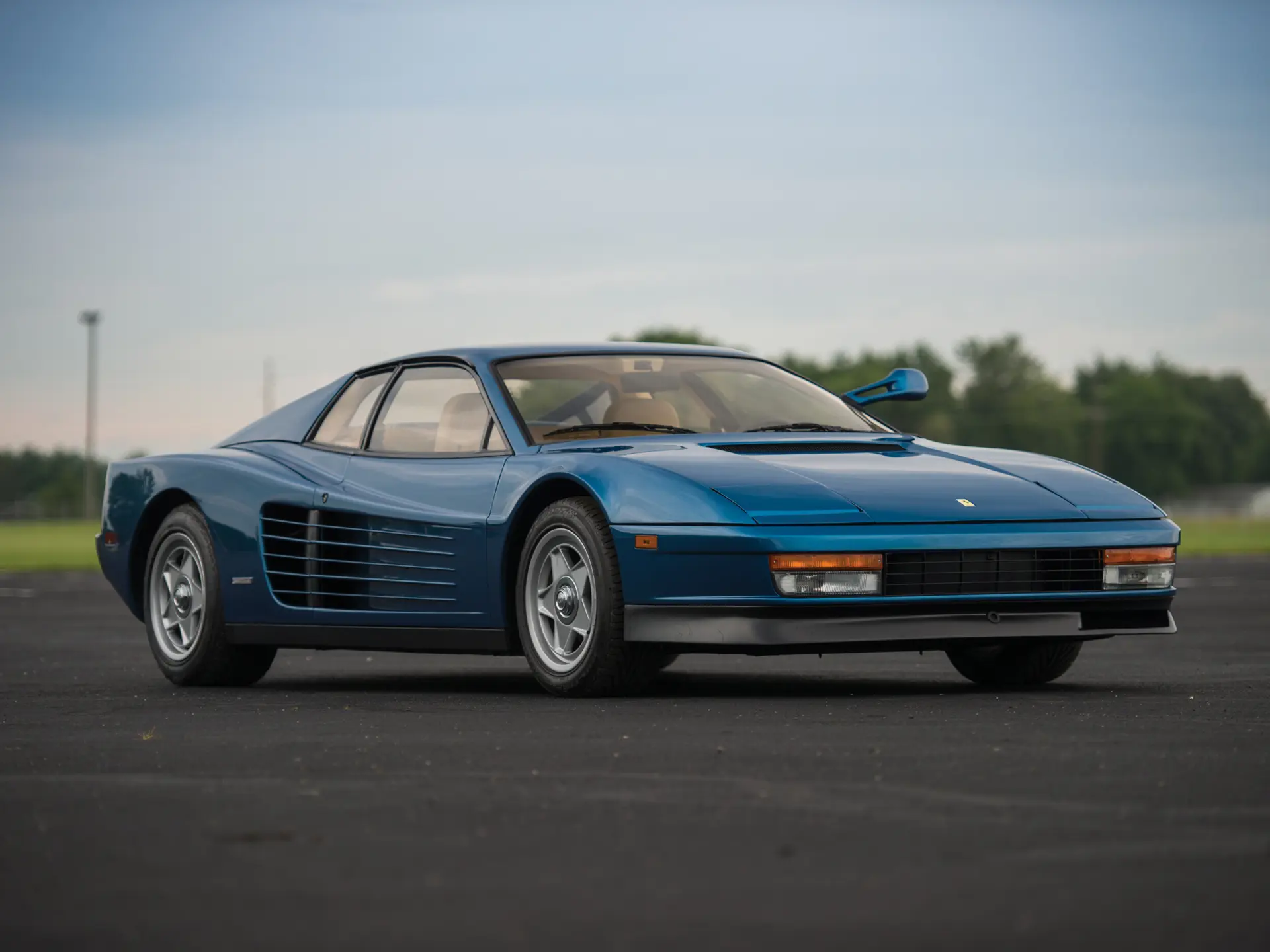 1986 Ferrari Testarossa 'Monospecchio' | Monterey 2017 | RM Sotheby's