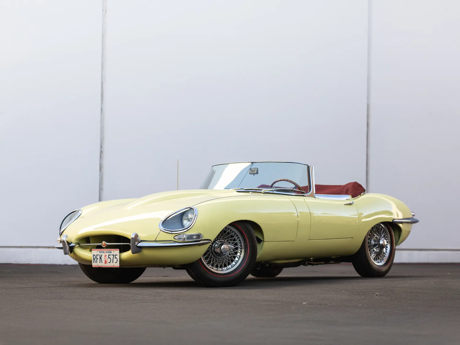 1964 Jaguar E-Type Series 1 3.8-Litre Roadster | Arizona 2026 | RM