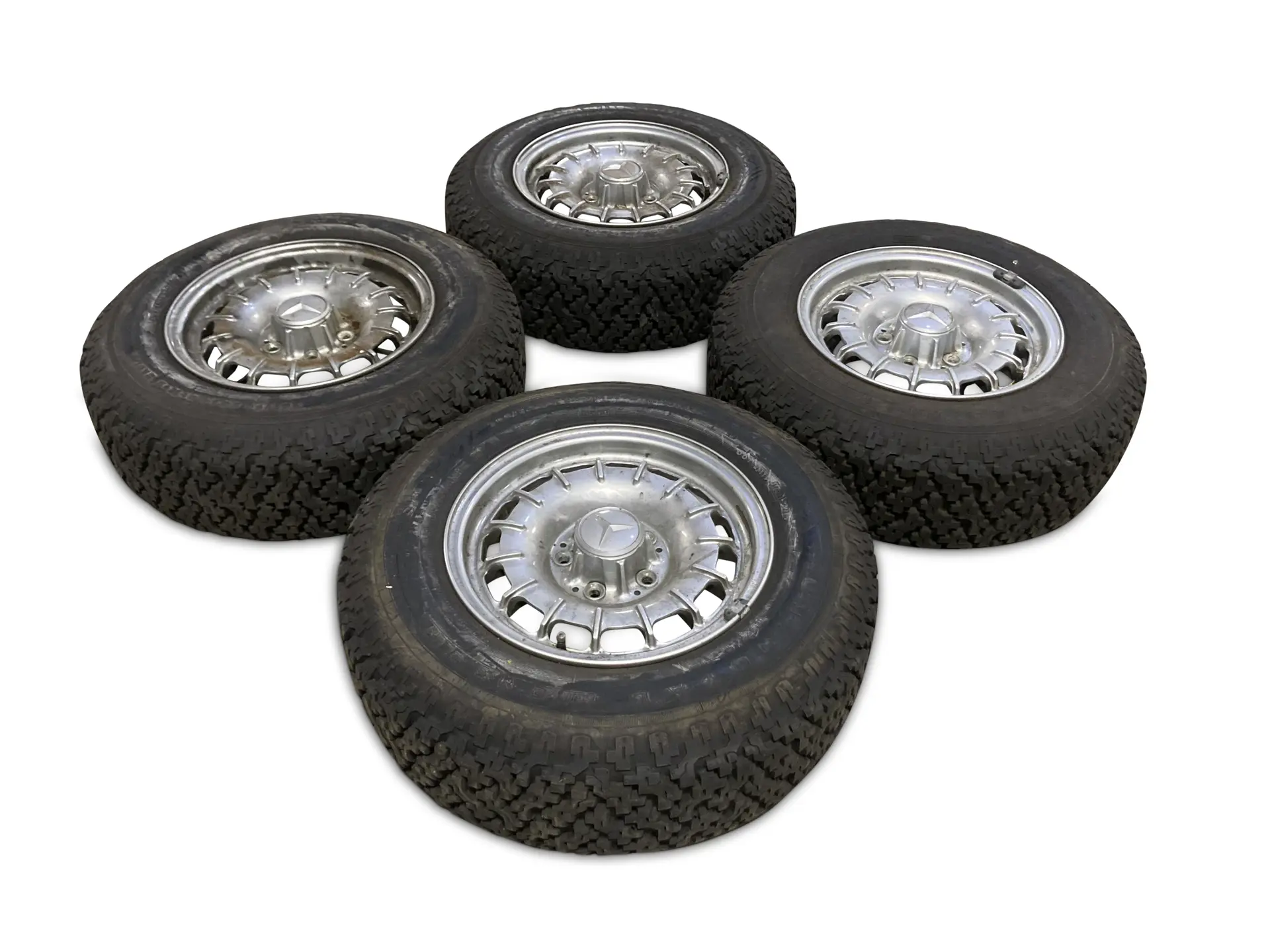 Four Mercedes-Benz Alloy “Bundt” Wheels | The Cohen Collection | RM ...