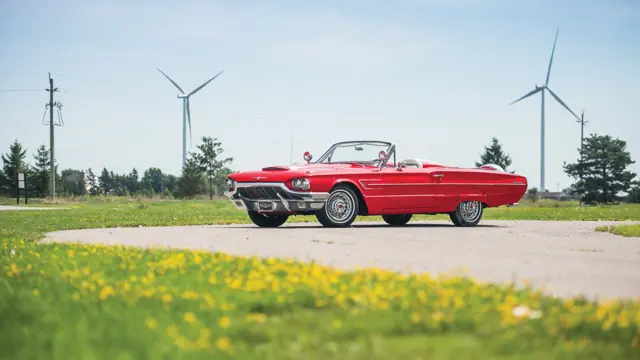 EMINEM CAR FORD THUNDERBIRD赤 Magazine Featured 1965 Ford Thunderbird Convertible - Hemmings.com