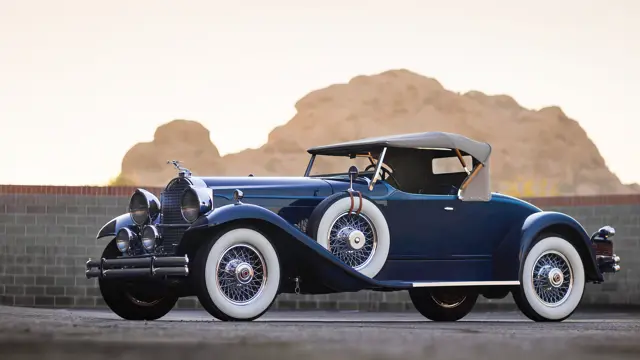 1930 Packard 734 Speedster Eight Runabout Recreation