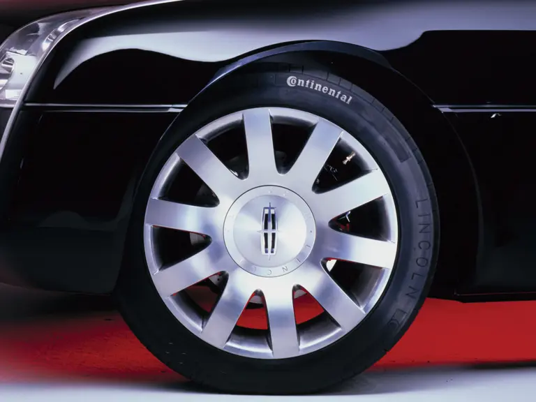 Lincoln MK 9 concept.