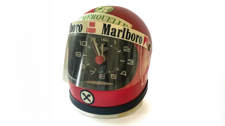 Heuer helmet clock online