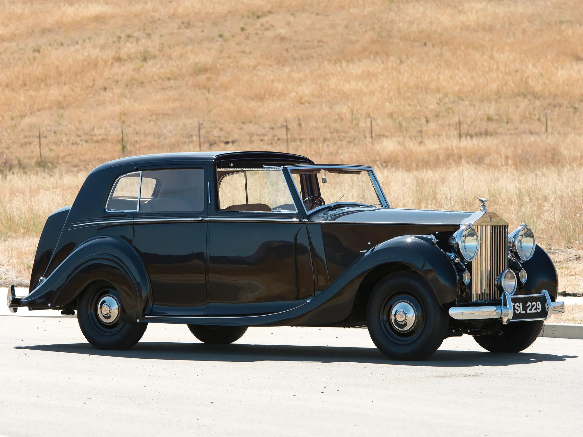 1948 Rolls-Royce Silver Wraith Sedanca de Ville by H.J. Mulliner