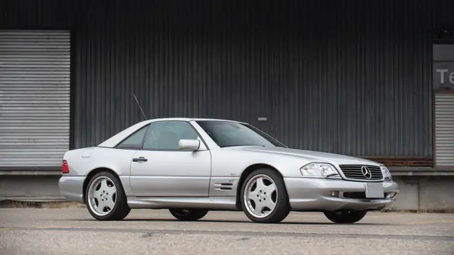 値下げしました！MERCEDES-BENZ 600 1997 Mercedes-Benz SL 600 AMG | Essen 2019 | RM Sotheby's