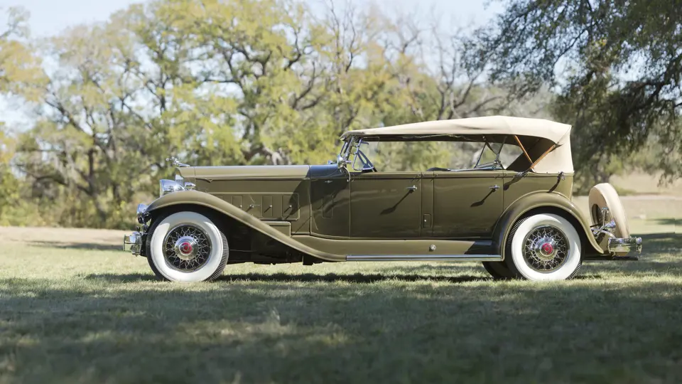 1932 Packard 905 Twin Six Sport Phaeton | St. John's 2013 | RM