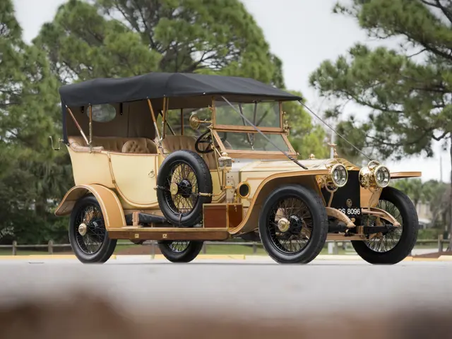 ロールスロイス ROLLS ROYCE 1912 パブミラー 希少 レア 骨董 1912 Rolls-Royce 40/50 HP Silver Ghost Roi des Belges in the style