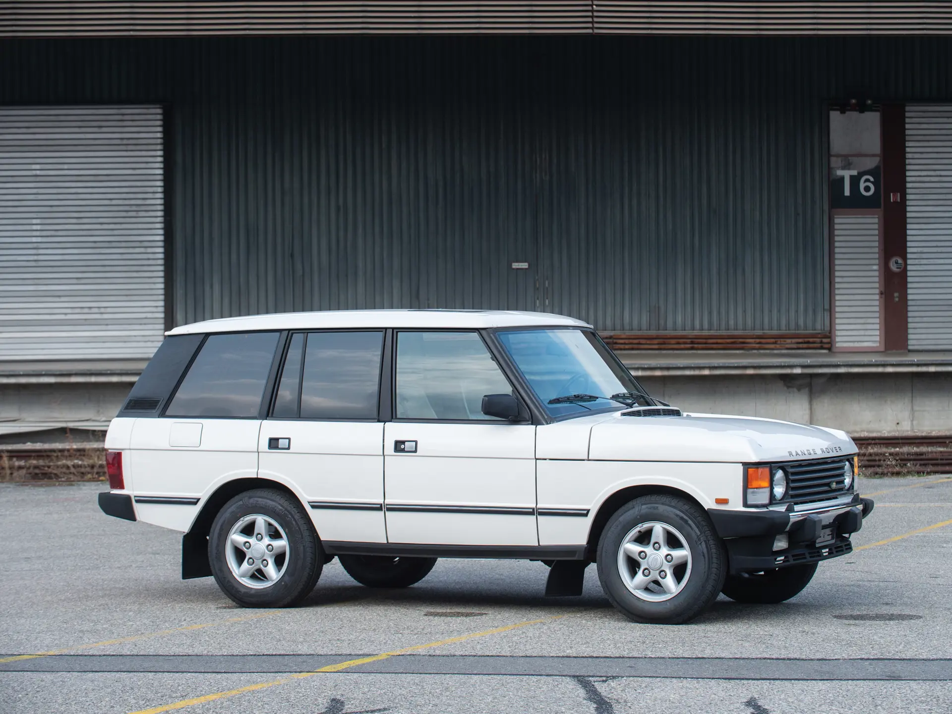 1995 Land Rover Range Rover | Essen 2019 | RM Sotheby's