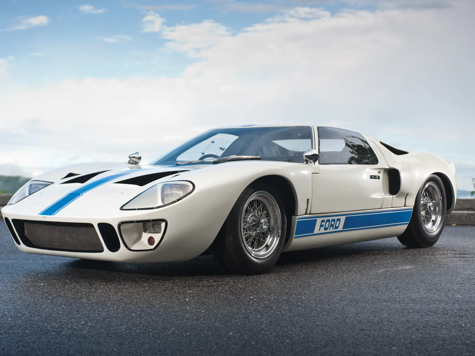 特価 AMR (1/43) フォード GT40 MarkⅡ 特価 AMR (1/43) フォード GT40 MarkⅡ