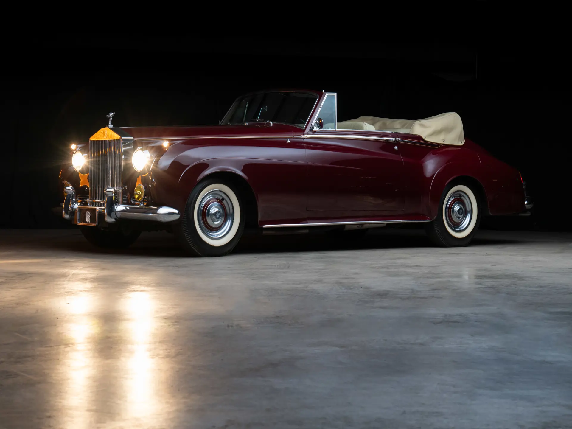 1961 Rolls-Royce Silver Cloud II Drophead Coupe Adaptation