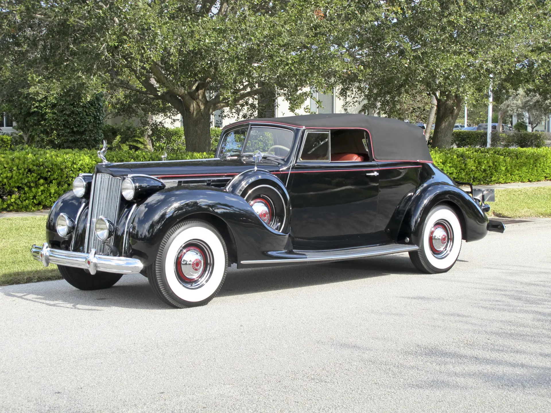 o408 バタリオン エンパイア　オヴ・マン 1938 Packard 1608 Twelve Convertible Victoria | Amelia Island 2012