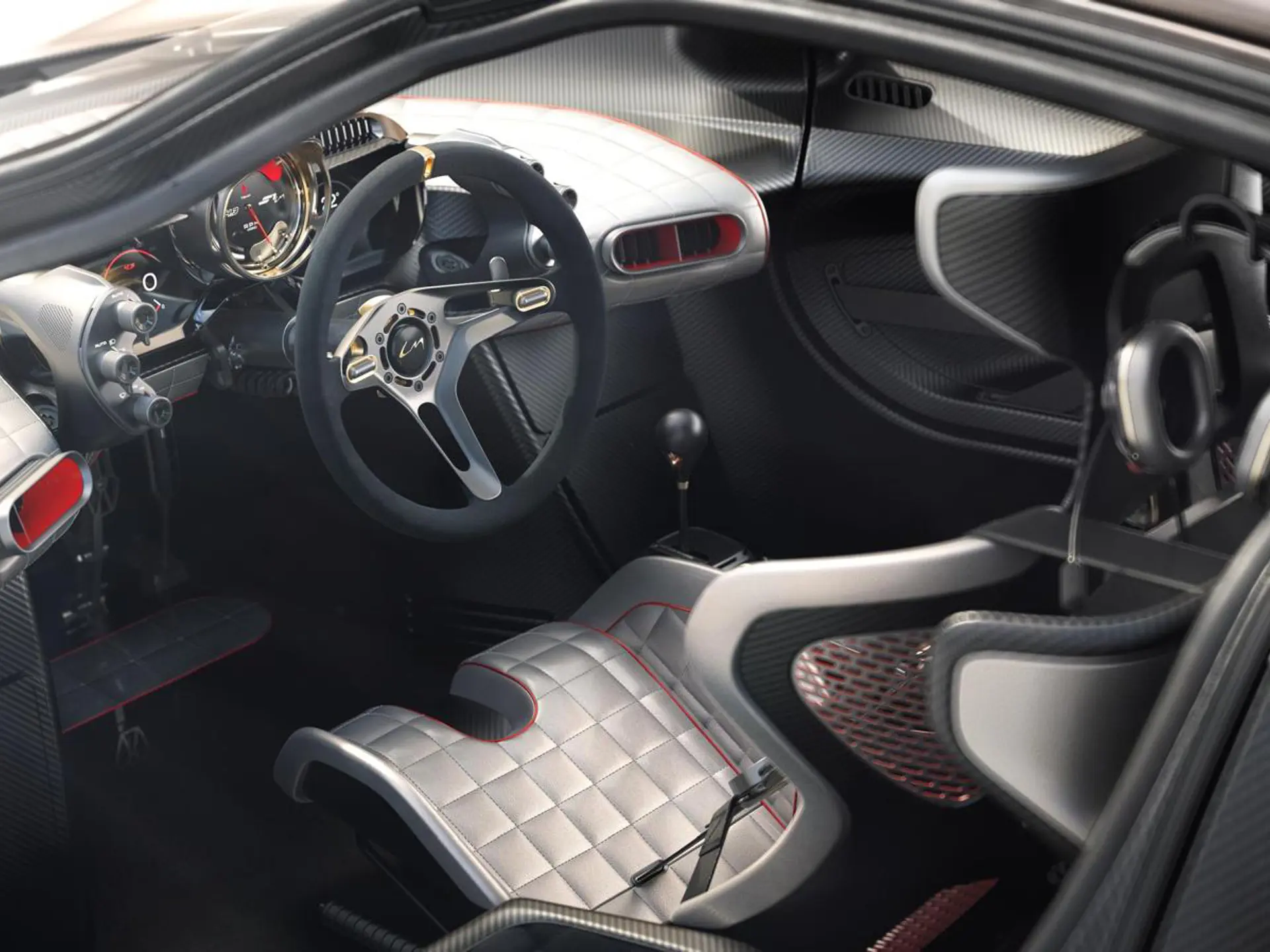 Gordon Murray Special Vehicles S1 LM - imagen 10