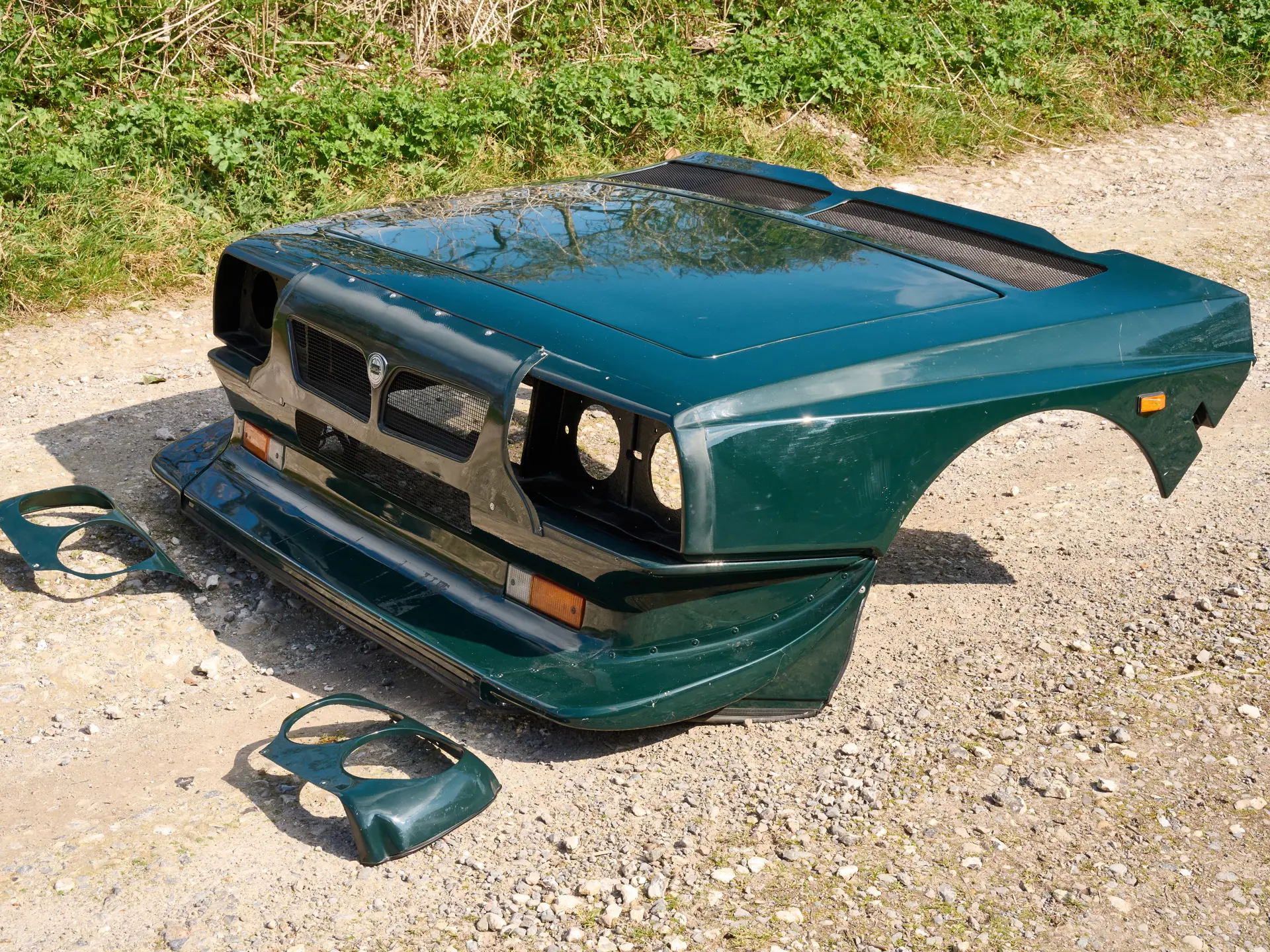 Delta S4 Rear Lancia Delta S4 Front and Rear Bodywork | Shift Online: Europe and ...