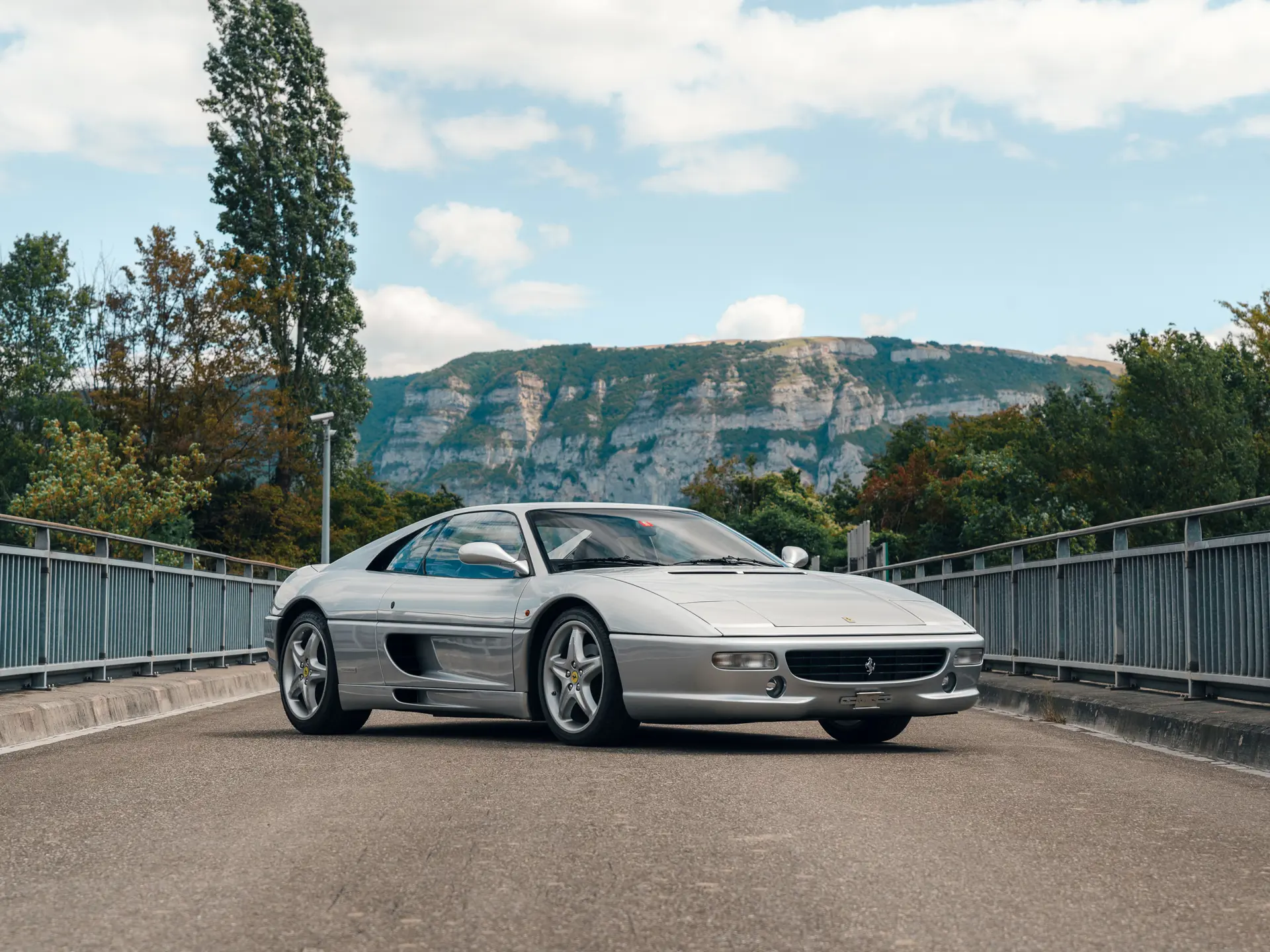 F②TOMICALIMITED VINTAGENEOF355berlinetta F②TOMICALIMITED VINTAGENEOF355berlinetta 1995 Ferrari F355