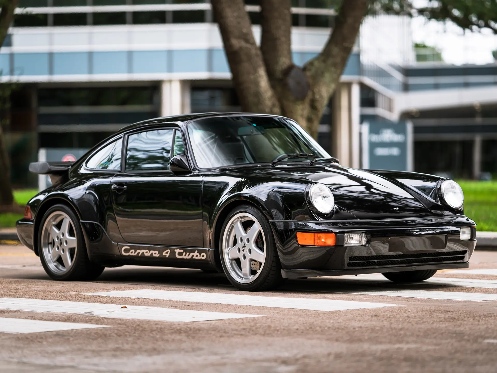 【SPARK】RUF BTR NATOⅡ #S59 SPARK】RUF BTR NATOⅡ #S59 1985 RUF BTR II | Monterey 2022