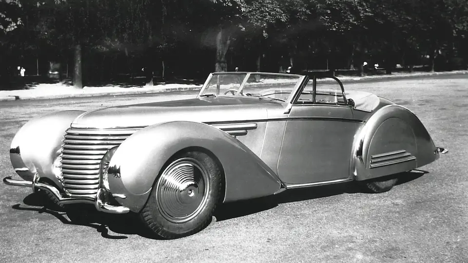 The extraordinary Delahaye as it was completed by Franay in 1946.