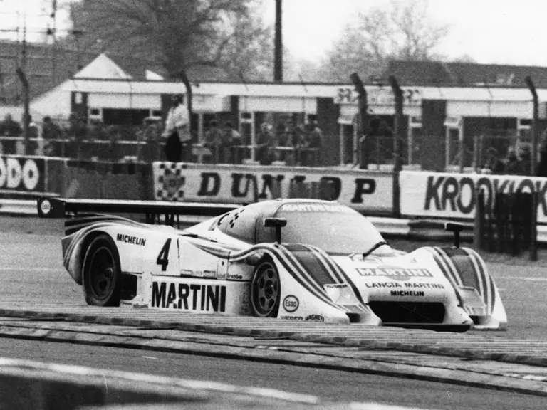 Chassis 0005 at the 1985 24 Hours of Le Mans.