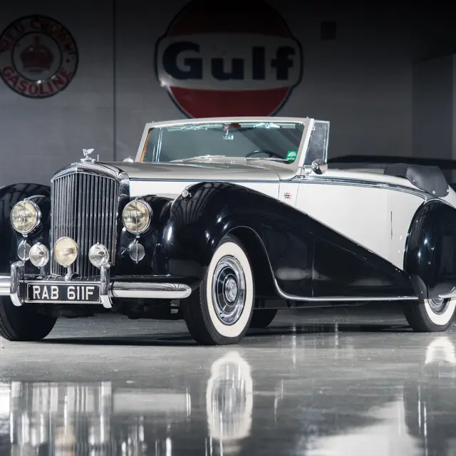 Motors finest Rolls Royce Bentley 洋書 Motors finest Rolls Royce Bentley 洋書