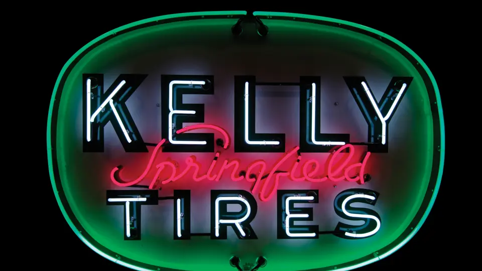 Kelly Springfield Tires Neon | The Dingman Ford Collection | RM Sotheby's