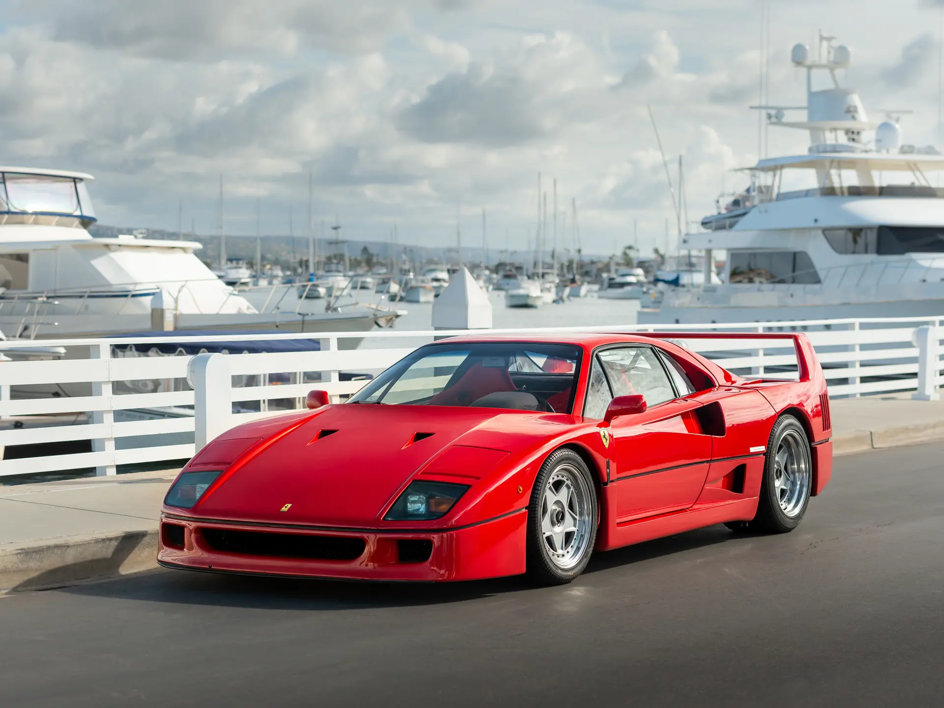 1992 Ferrari F40 | Arizona 2023 | RM Sotheby's