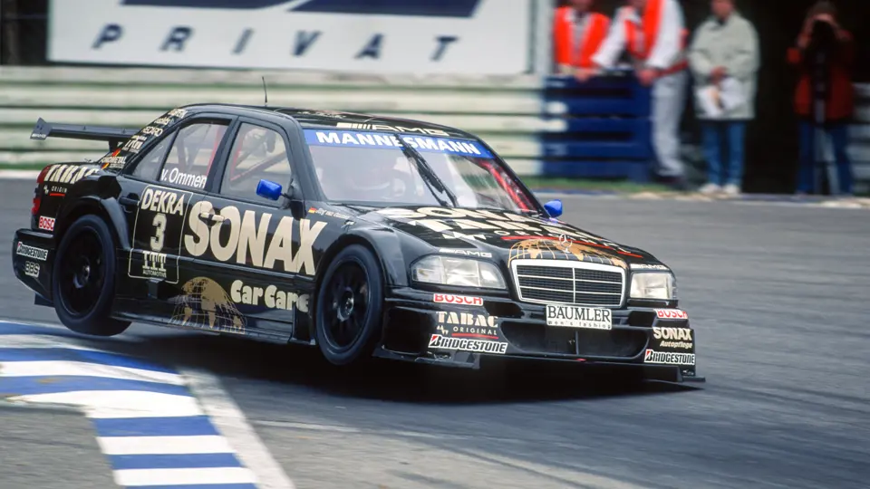 Jörg van Ommen drove the C-Klasse to 2nd place overall in the 1995 DTM Championship.