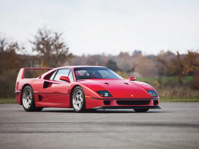 1990 Ferrari F40 by Scaglietti | Arizona 2014 | RM Sotheby's
