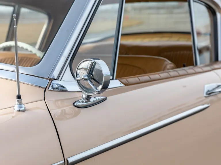 1958 Packard Hawk | Photo: Teddy Pieper - @vconceptsllc